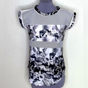 Varley Mesh Detail Activewear Top XS